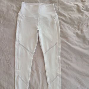 White alo pants great condition no stains